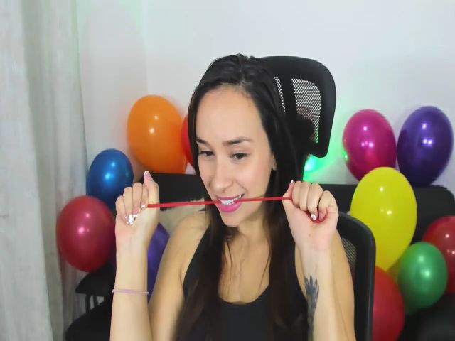 Live sex webcam photo for PaulinaSoler #268701006