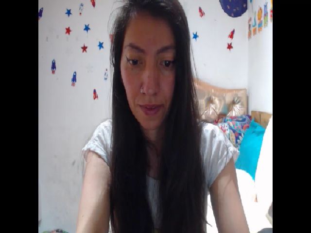 Live sex webcam photo for Kaymilf #268717361