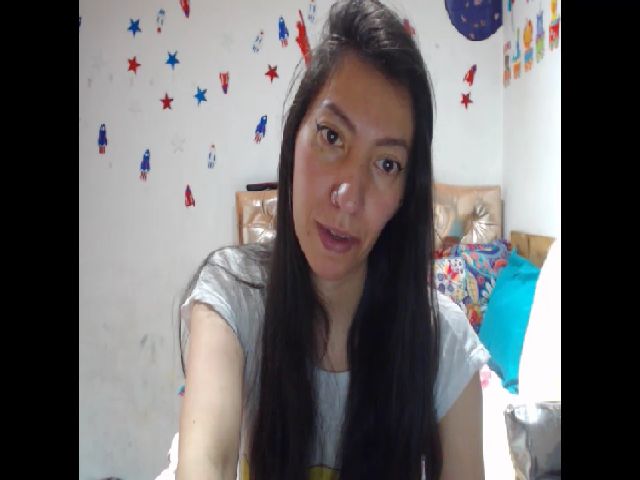 Live sex webcam photo for Kaymilf #268718680