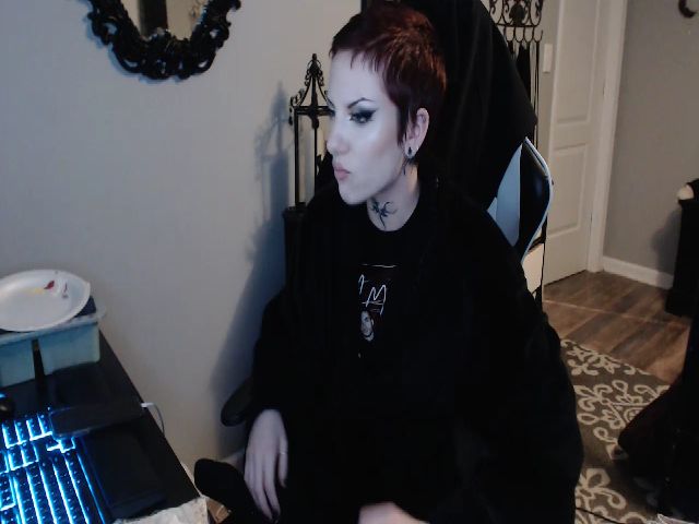 Live sex webcam photo for Painbaby #268700832