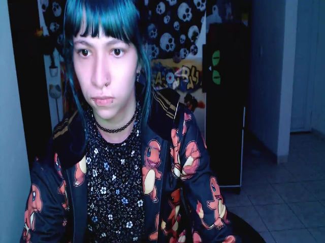 Live sex webcam photo for umaru_michae #268705296