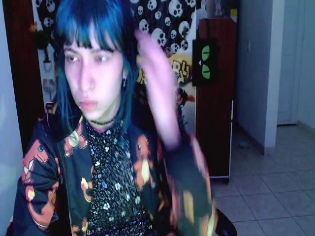 Live sex webcam photo for umaru_michae #268707748