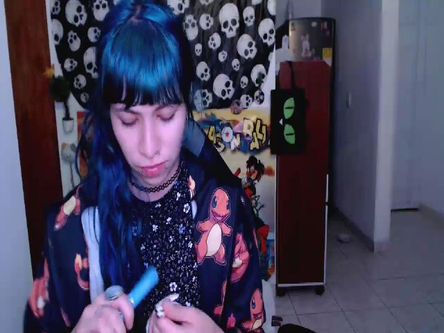 Live sex webcam photo for umaru_michae #268712241