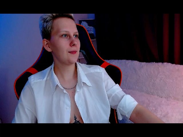 Live sex webcam photo for Oh_daisy #268716277