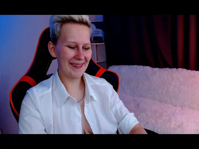 Live sex webcam photo for Oh_daisy #268718449