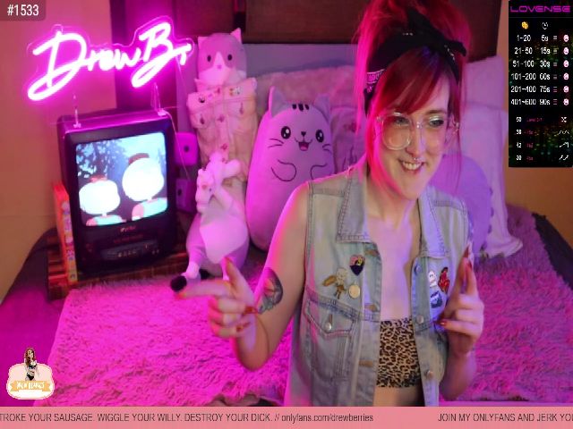 Live sex webcam photo for DrewBerries #268711432