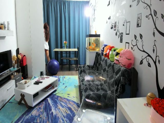 Live sex webcam photo for OneLife_ #268700263