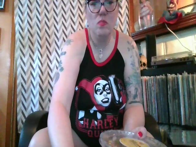 Live sex webcam photo for ThePinUpPunk #268716809