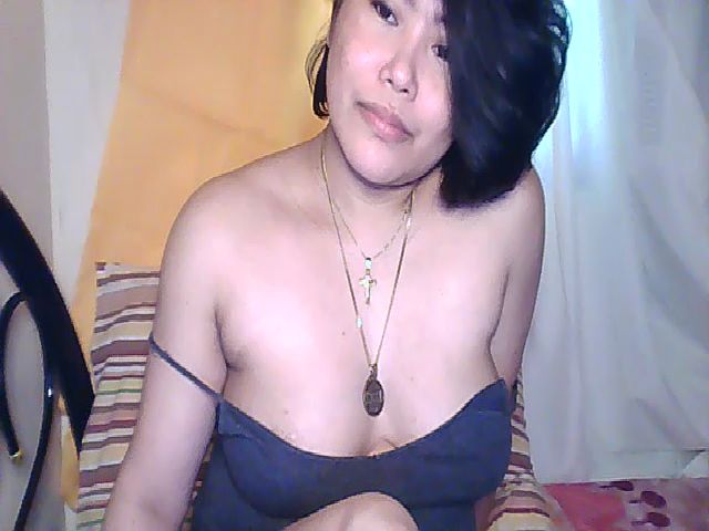 Live sex webcam photo for Aires1585 #268704637