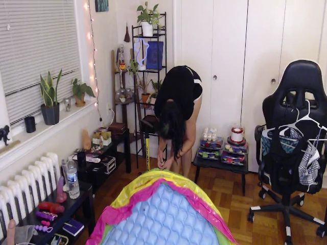 Live sex webcam photo for YourDruidess #268700536