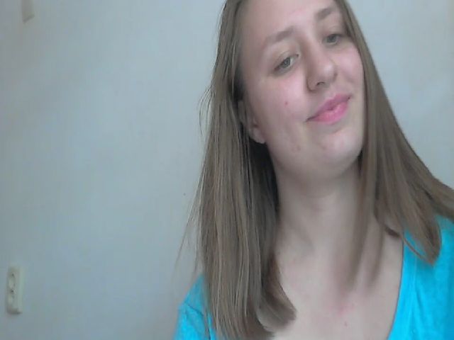 Live sex webcam photo for AndyHotrose #268711118