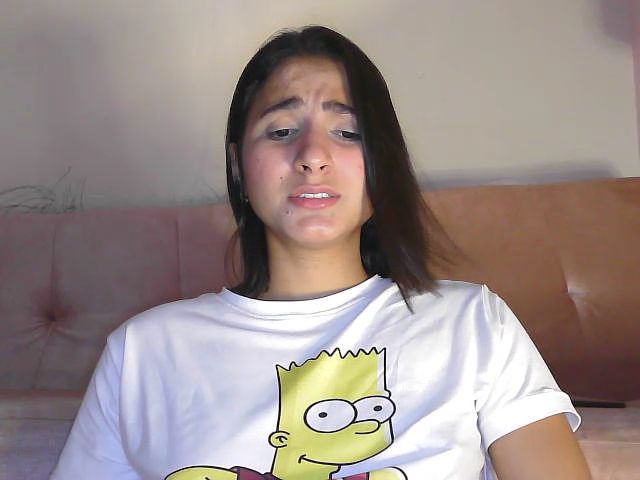 Live sex webcam photo for Sarita30 #268707315