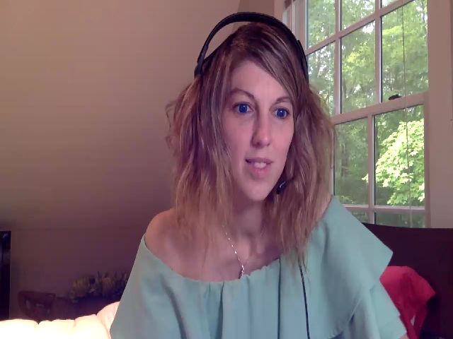 Live sex webcam photo for RavenRubyRose #268712188