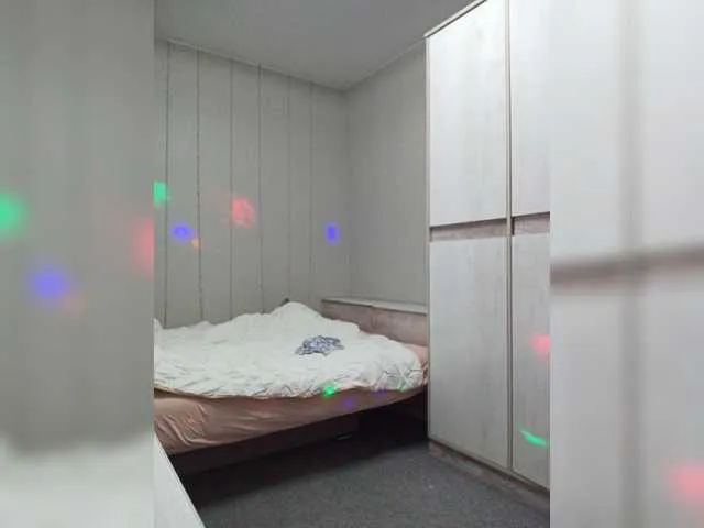 Live sex webcam photo for infd00 #268713480