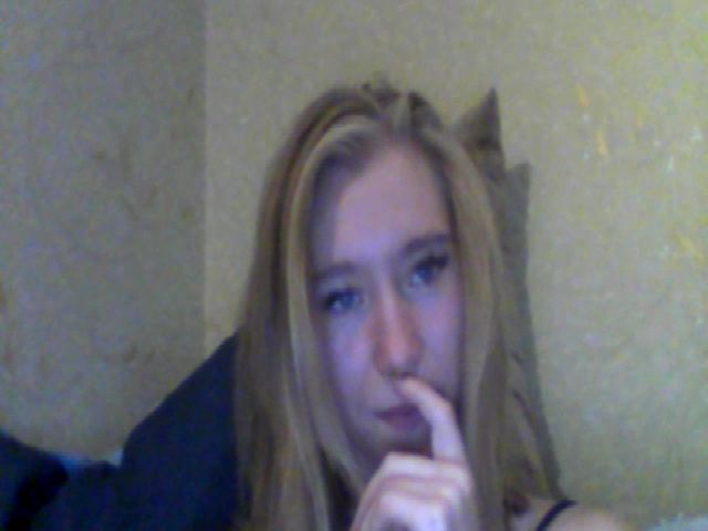 Live sex webcam photo for Airossa #268716628