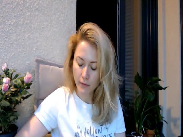 Live sex webcam photo for TessaPerf #268715061