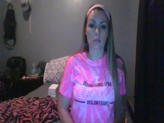 Live sex webcam photo for whambamthx #268702962