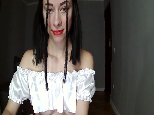 Live sex webcam photo for Emi_Bliss #268701525