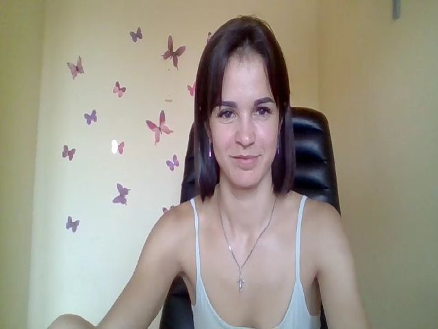 Live sex webcam photo for Lillian_N #268707586