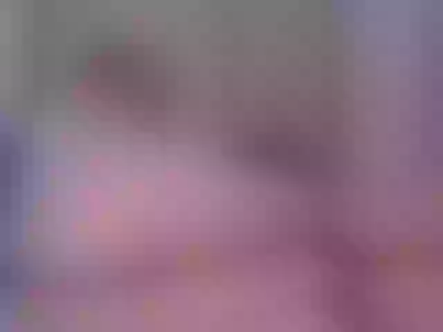 Live sex webcam photo for Luu-queen #268703394