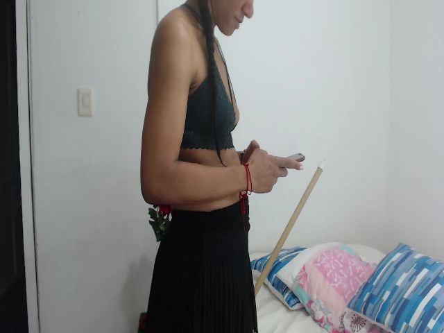 Live sex webcam photo for Hornyebony_ #268705843