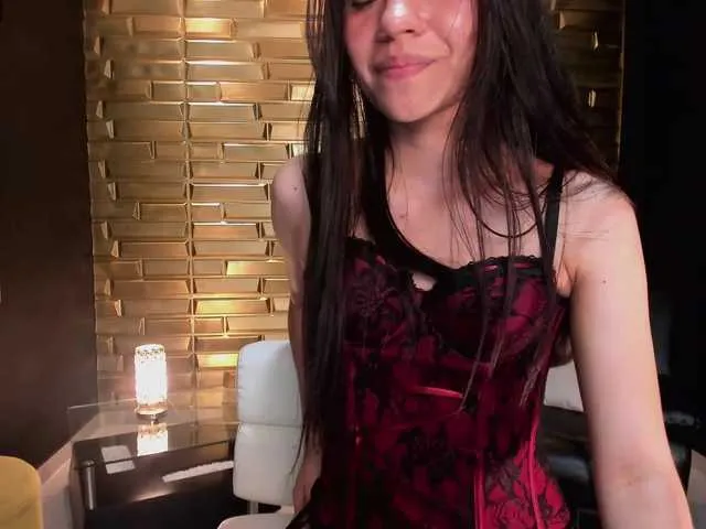 Live sex webcam photo for AlinaGrettel #268697781