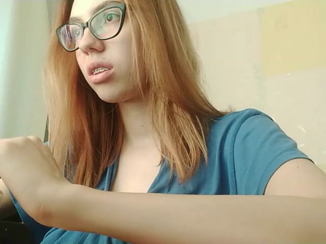 Live sex webcam photo for Tessa005 #268711204