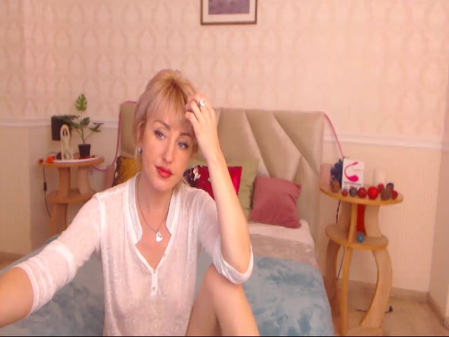 Live sex webcam photo for LorinFields #268711667