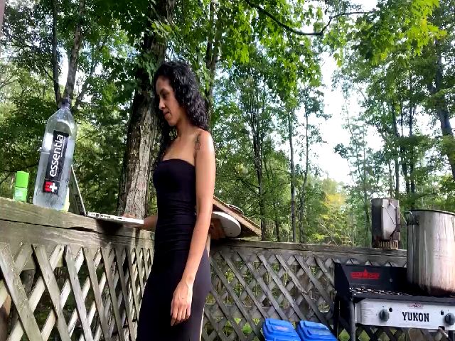 Live sex webcam photo for PeachyKeenTV #287889912