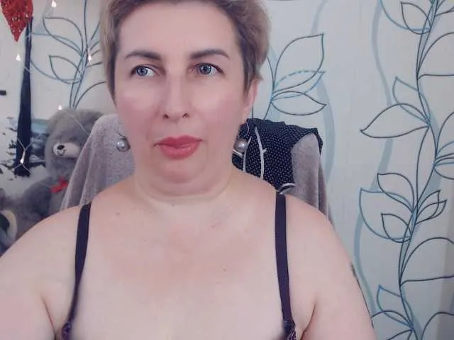 Live sex webcam photo for DepravedMadam #268728034