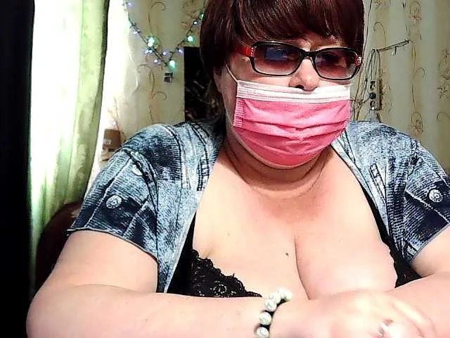 Live sex webcam photo for lady-Nicol #268728004