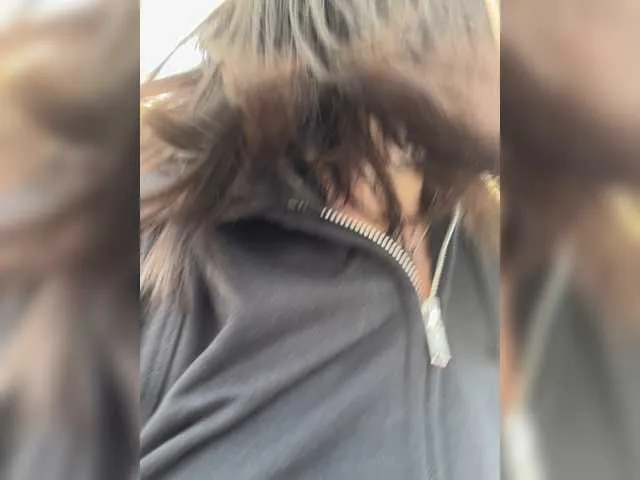 Live sex webcam photo for Kisa-Gav #268727492