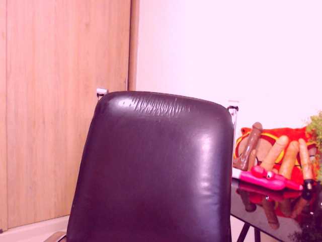 Live sex webcam photo for LizaDouson #268724332