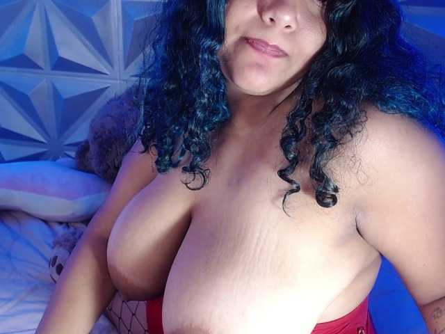 Live sex webcam photo for jaise-bigboob #268728422