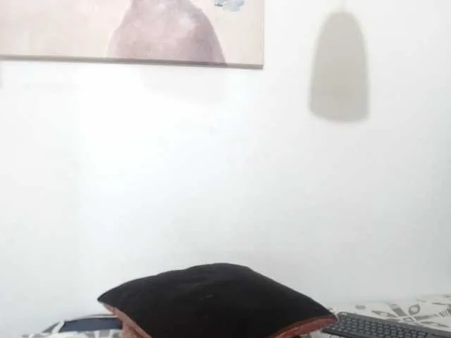 Live sex webcam photo for stephany-matu #268719750