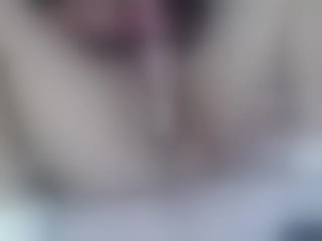 Live sex webcam photo for adri14-1 #268728172