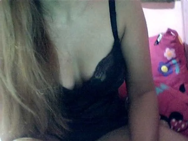 Live sex webcam photo for shaneley #268719656