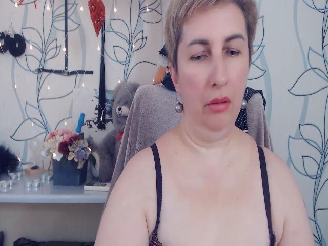 Live sex webcam photo for DepravedMadam #268726054