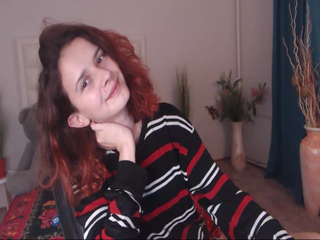 Live sex webcam photo for IrisNichols #268735675