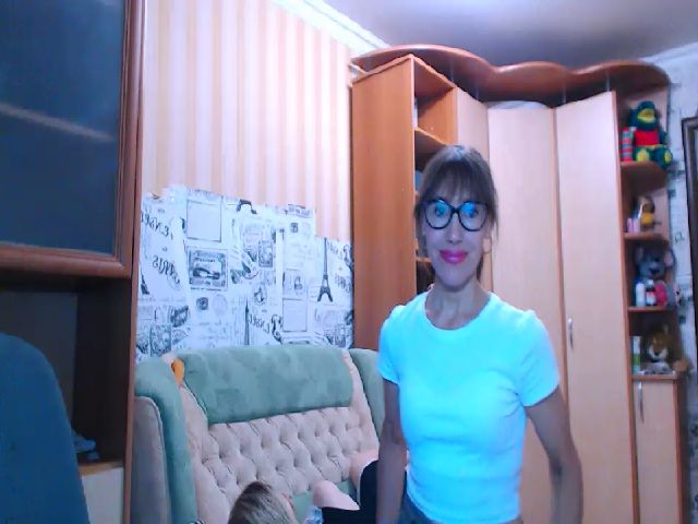 Live sex webcam photo for Oly_nice_ #268729740