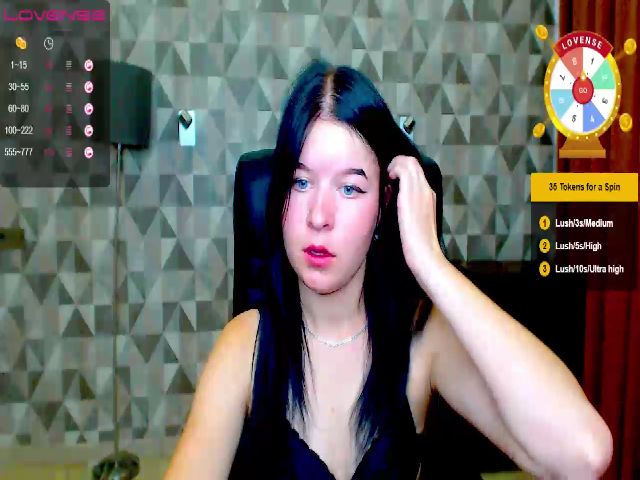 Live sex webcam photo for AnnaFols #268725122