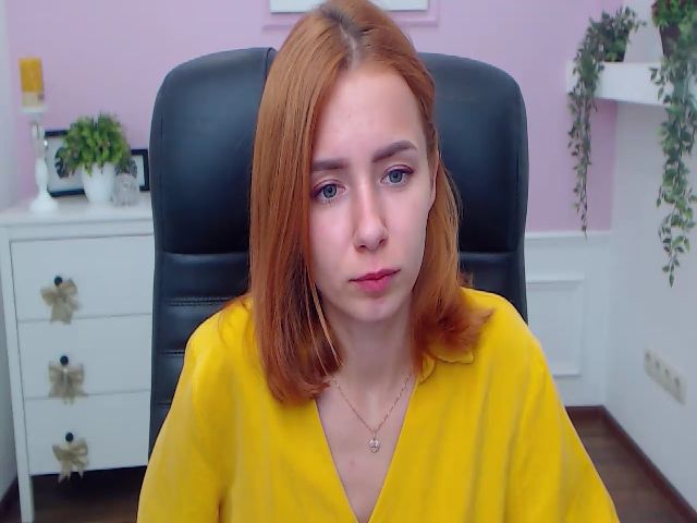 Live sex webcam photo for MircellaGrey #268735352