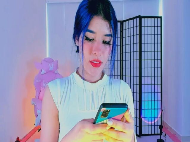 Live sex webcam photo for Agostinha_Red #268729709