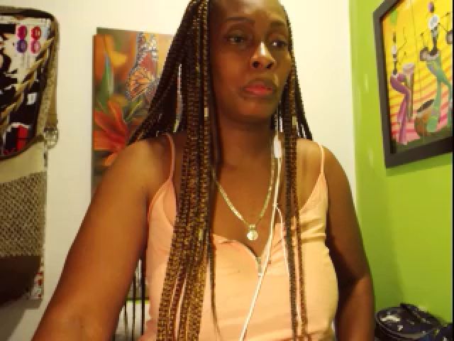 Live sex webcam photo for zoenaomi #268720823