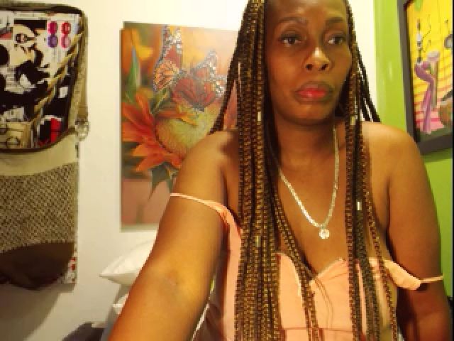 Live sex webcam photo for zoenaomi #268721551