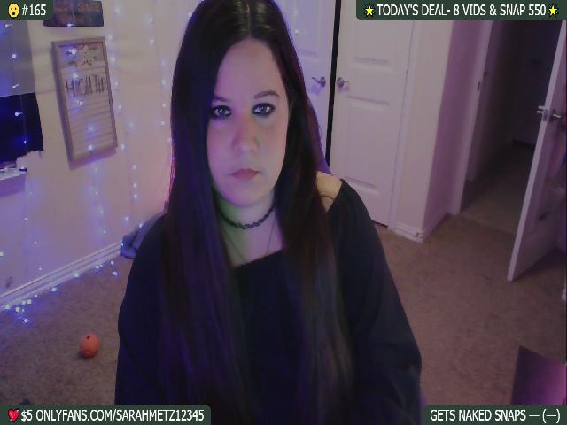 Live sex webcam photo for SassySarah94 #268721568