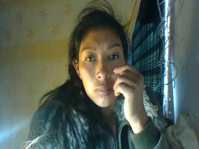 Live sex webcam photo for CHILENITAHOT #268734226