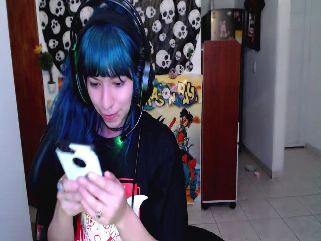 Live sex webcam photo for umaru_michae #268730147