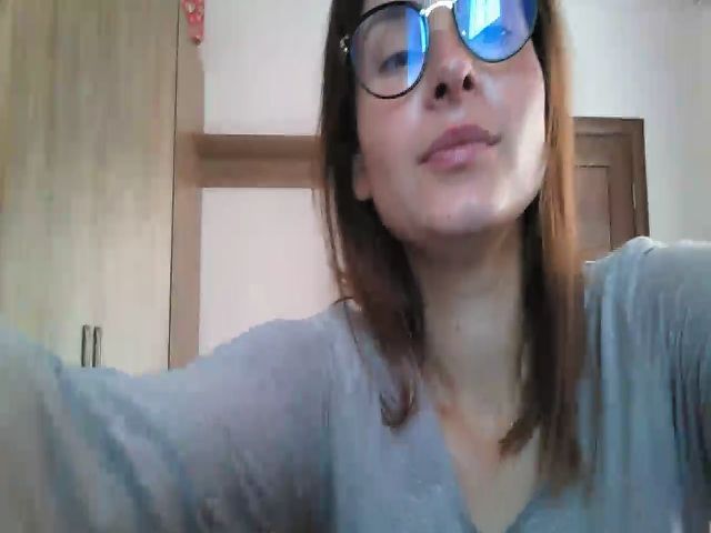 Live sex webcam photo for MisssSun #268725163