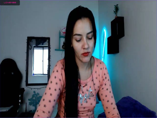 Live sex webcam photo for Lisa_Gerrard_ #268728666